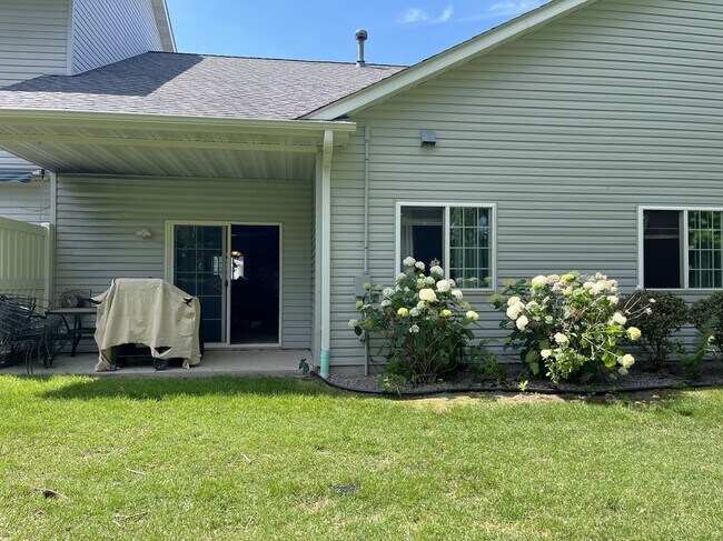 Foto del edificio - 2852 Brewers Ln