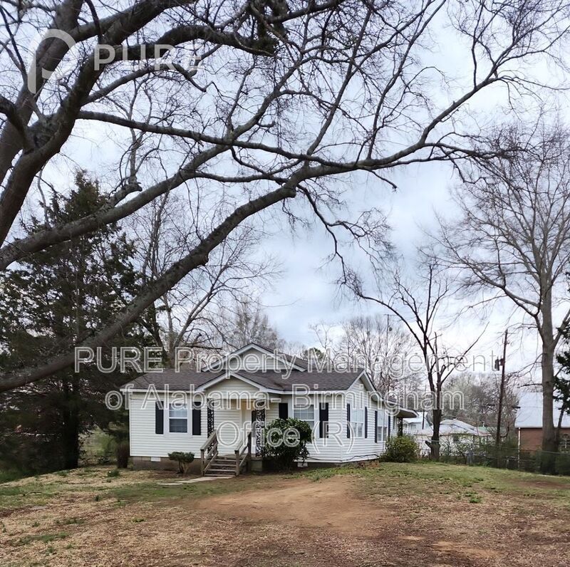 5208 Highland Ave, Adamsville, AL 35005 House Rental in Adamsville