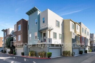 Building Photo - 214 Antoni Glen