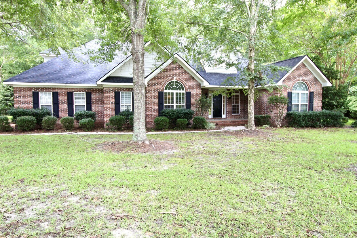 Primary Photo - 2030 Glen Oaks Dr