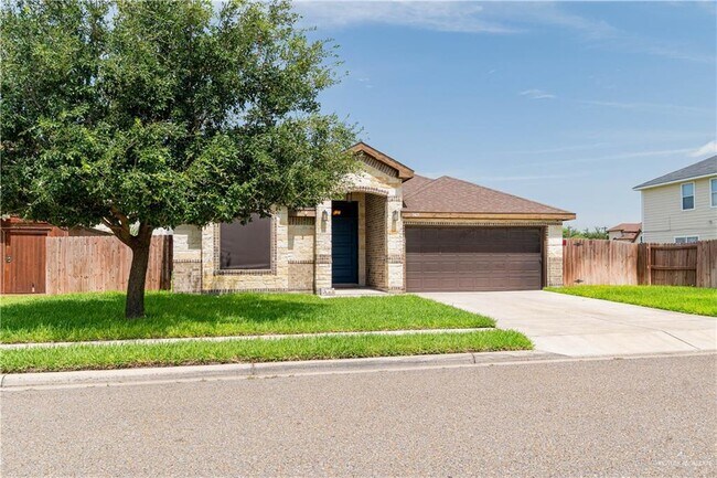 Foto del edificio - 3405 Toffee Ln