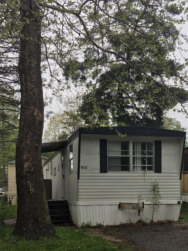 Primary Photo - 3560 Orchard Dr