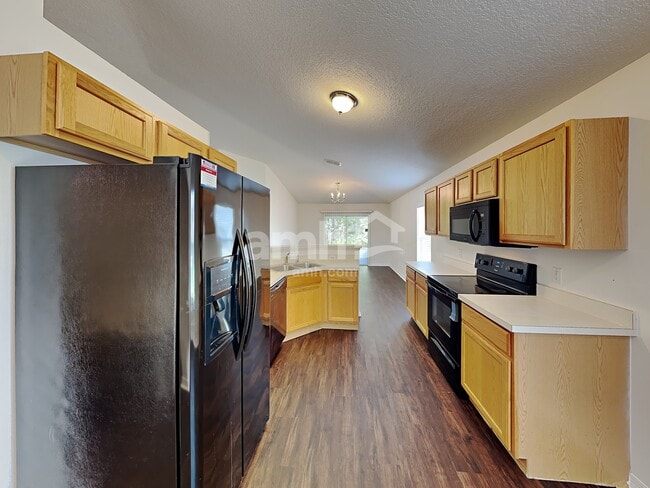 Foto del edificio - 5549 Shady Pine St S