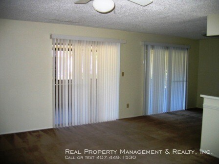 Building Photo - Nice 2 BR / 2 BA In Green Briar Village