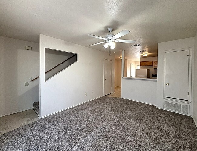 Building Photo - 4302 Sylvia Dr