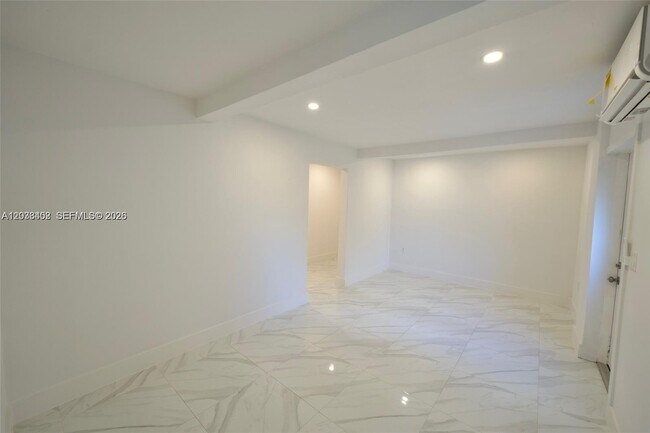 Foto del edificio - 10381 SW 32nd St