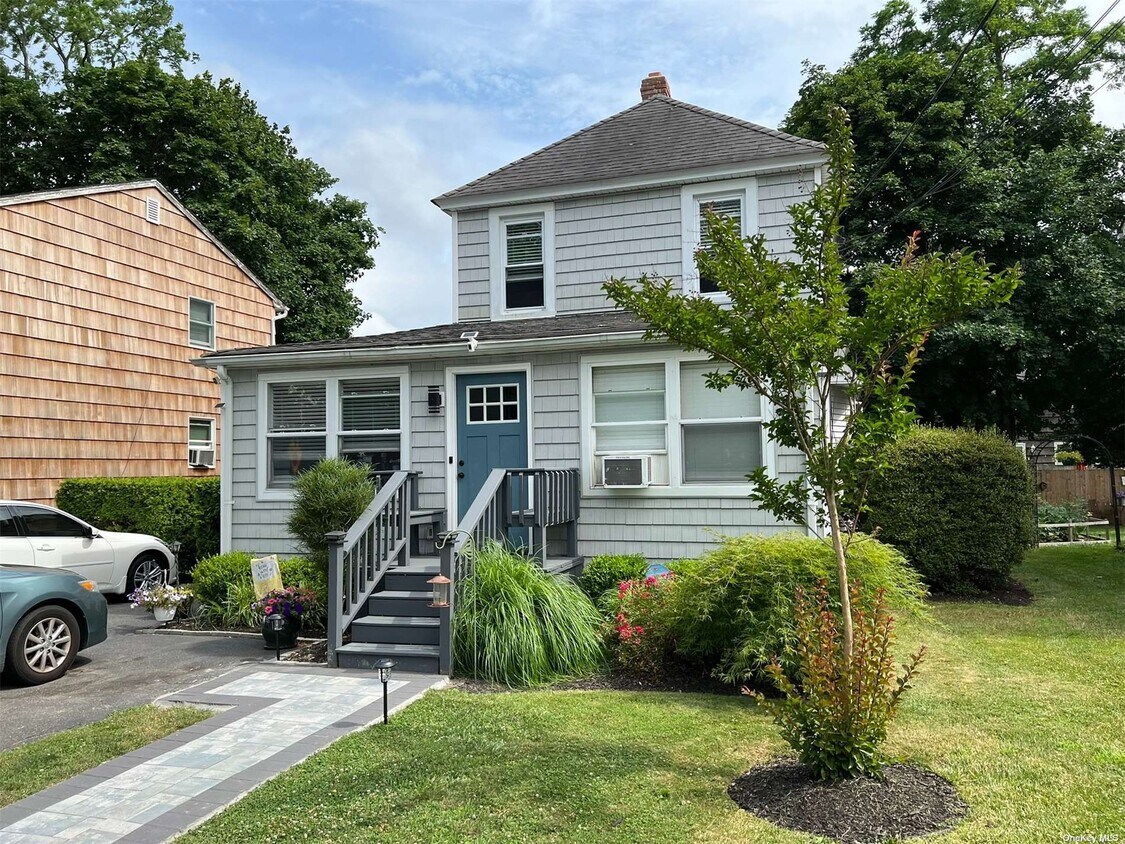 Foto principal - 1048 5th Ave