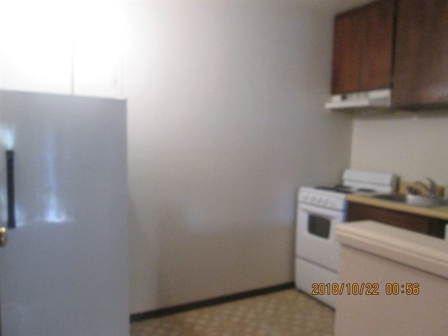 Building Photo - 2450 Lymbery St