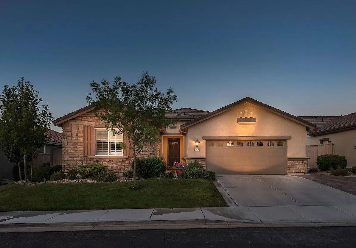 Primary Photo - 10736 Amber Falls Dr