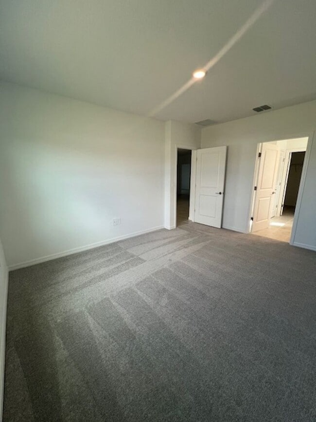 Building Photo - Charming NEW BUILD  4BR House in Leesburg ...