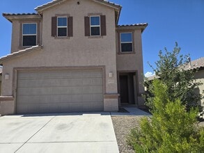 Building Photo - 4412 S Sunrise Bluff Way