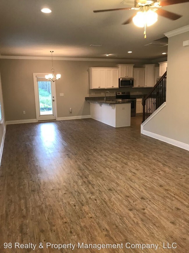 Foto del edificio - 4 br, 3.5 bath House - 720 Alderberry Road