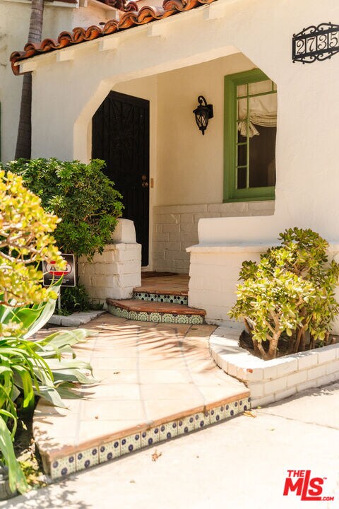 Foto del edificio - 2735 Clyde Ave