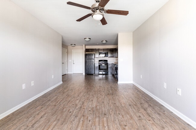 Building Photo - Sansom Pointe Senior