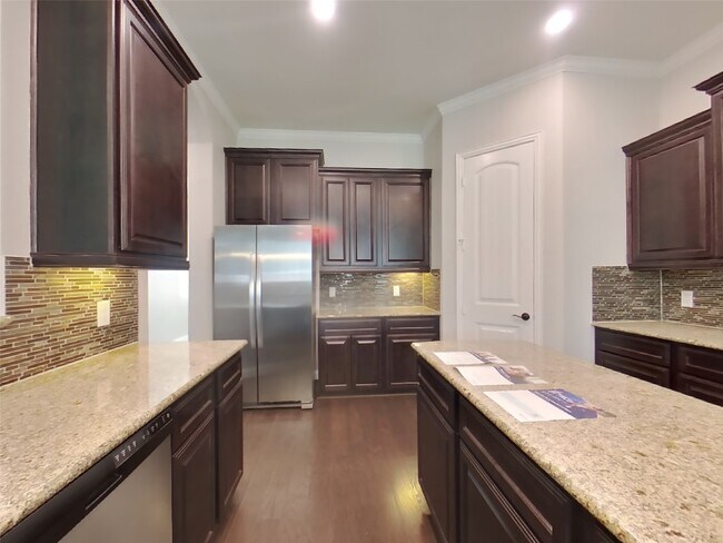 Foto del edificio - 3219 Breeze Bluff Way