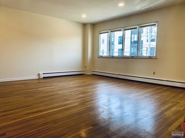 Foto del edificio - 1440 10th St