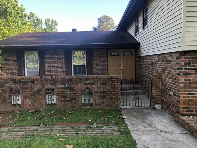 Foto del edificio - 4769 Dunover Cir