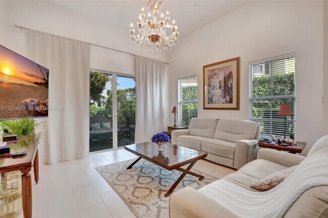 Foto del edificio - 6657 Quiet Wave Trl