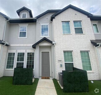 Building Photo - 12400 Greens Rd