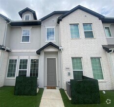 Building Photo - 12400 Greens Rd