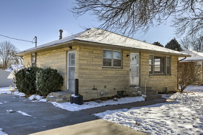 Foto del edificio - 3640 S 53rd St