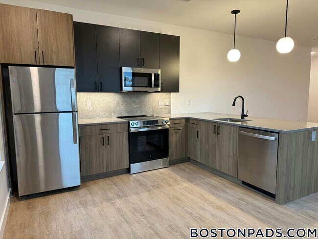 Building Photo - 199 Gardner St