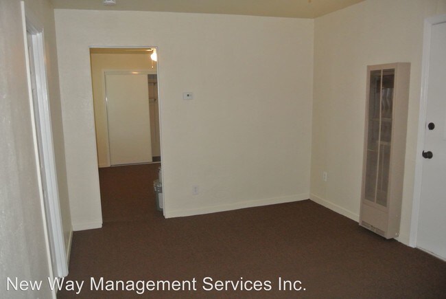 Building Photo - 1200 G St