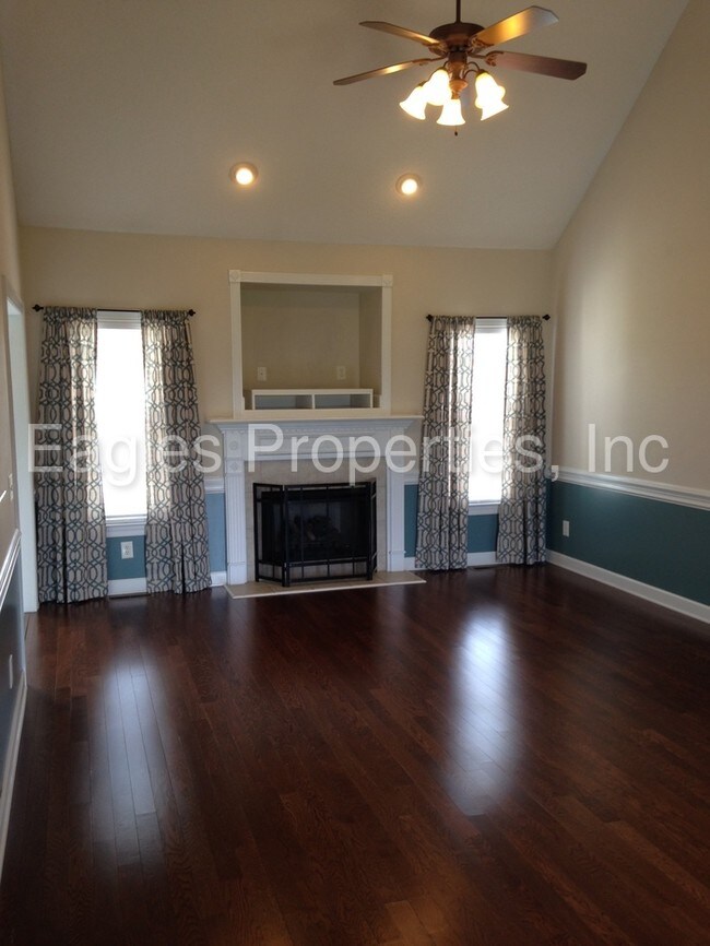 Building Photo - 130 Willowbrook Dr, Pikeville, NC, 27863