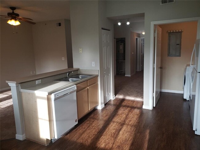 Building Photo - 10873 Windsor Walk Dr