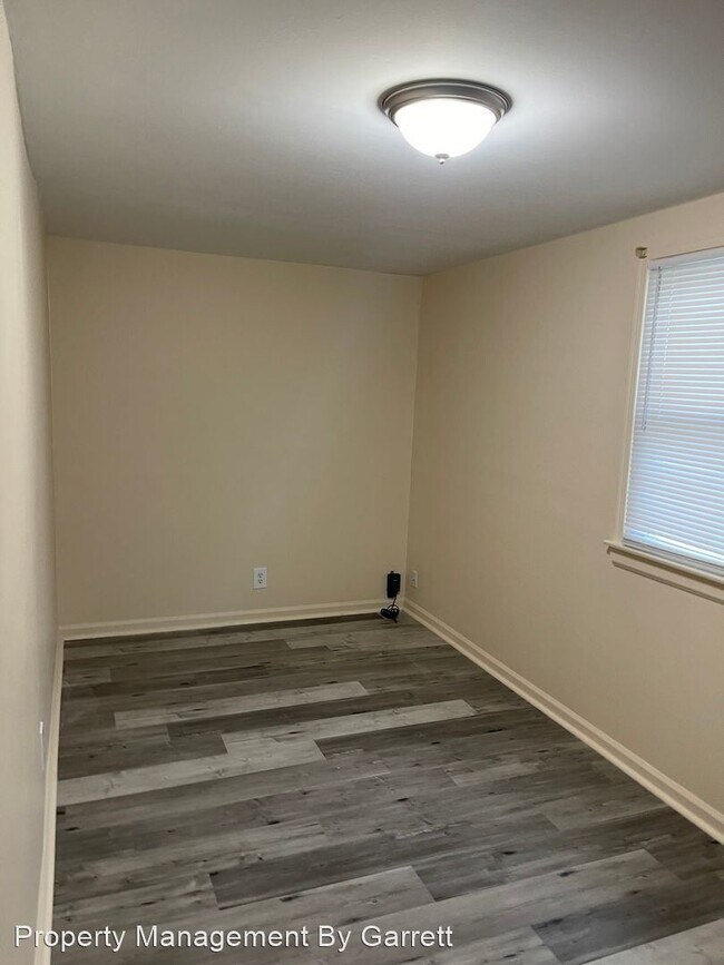 Building Photo - 3 br, 1 bath House - 918 13th Street Newpo...