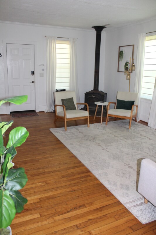 Foto del edificio - 117 W Poplar St