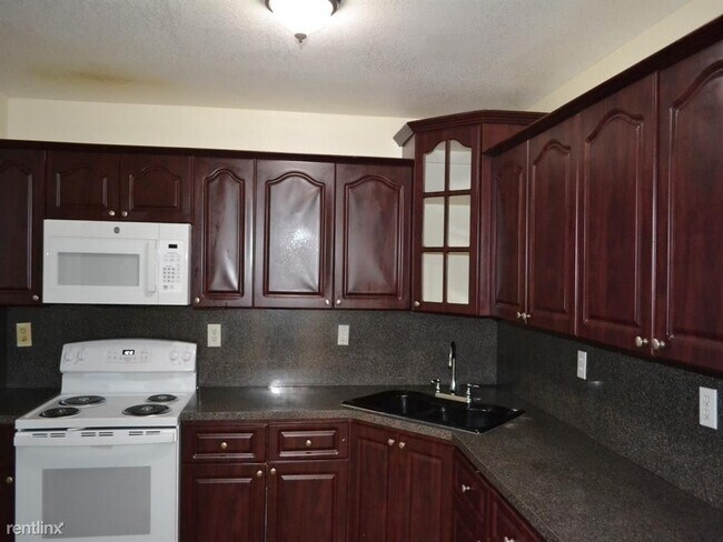 Foto del edificio - 4 br, 2 bath House - 1109 NW 34th St