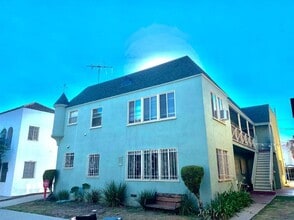 Building Photo - 439 N Spaulding Ave