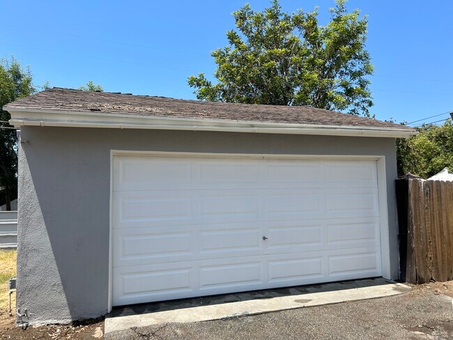 Foto del edificio - 239 Brightview Dr