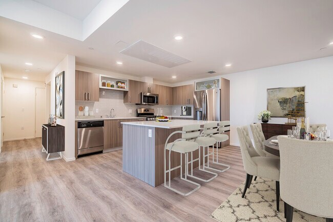 Foto del edificio - 5630 Fair Ave