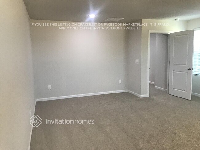 Foto del edificio - 620 White Birch Ln