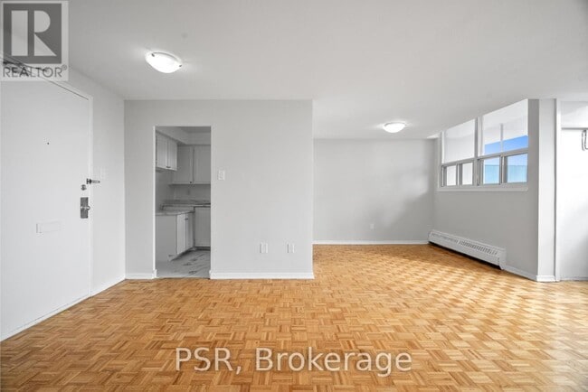 Building Photo - 1440-1440 Lawrence Ave W