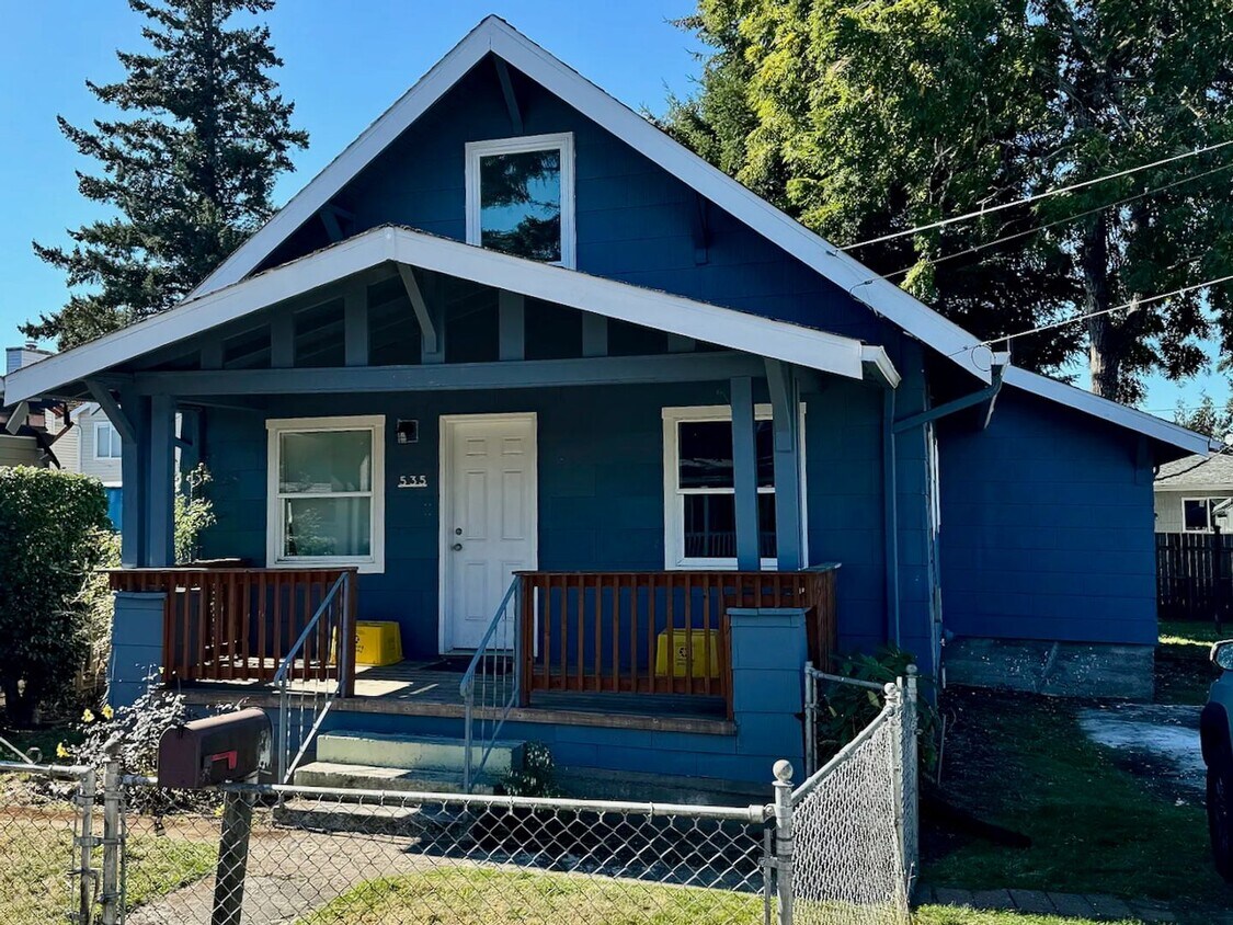 Updated 3BR Home w/ Huge Storage Basement – Prime Portland Location! - Updated 3BR Home w/ Huge Storage Basement ...