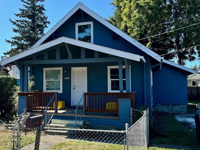 Updated 3BR Home w/ Huge Storage Basement – Prime Portland Location! - Updated 3BR Home w/ Huge Storage Basement – Prime Portland Location!