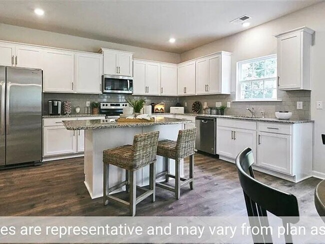 Foto del edificio - 6840 Bellawood Dr