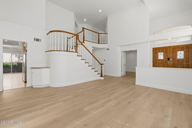 Foto del edificio - 658 Elevar Ct