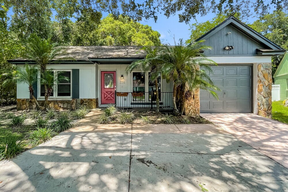 Primary Photo - 226 Regal Park Dr