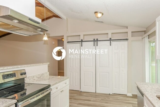 Building Photo - 3 Bedroom Pet-Friendly Home in PALM BAY, FL with Main Street Renewal