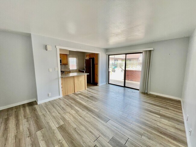 Foto del edificio - 1152 1400 W St