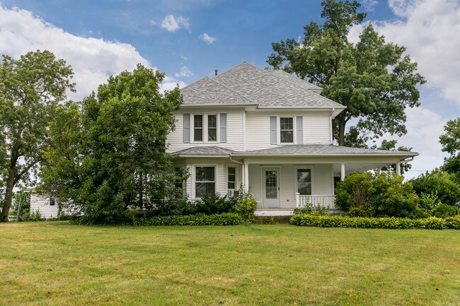 Building Photo - 3087 Swan Lake Rd NE