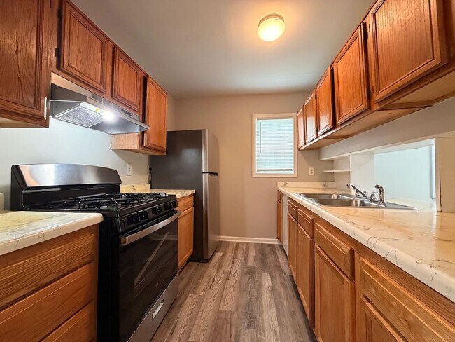 Foto del edificio - 3 bed 2 bath in Decatur!