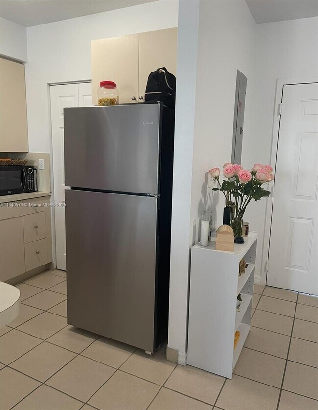 Foto del edificio - 11060 SW 196th St