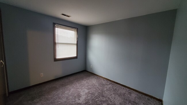 Building Photo - 1349 Pierce