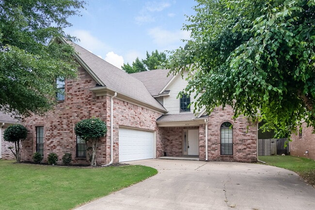 Building Photo - 8018 Jills Creek Dr
