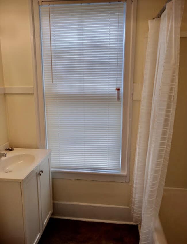 205 W Clinton St Unit 1, Johnstown, NY 12095 Condo for Rent in